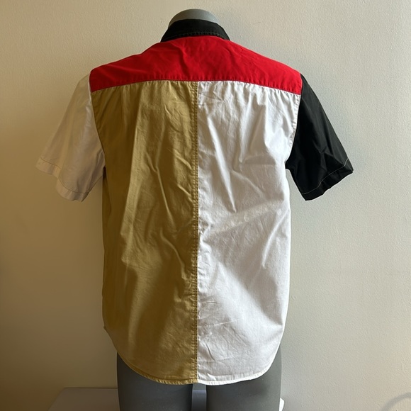 Urban Outfitters Short Sleeve Button Down Shirt Medium - Picture 3 of 7
